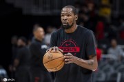 KD：我在太阳打中锋队友太矮 高端局中是灾难